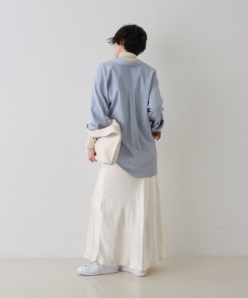 EMMA ROUGE VIF(エマルージュヴィフ)の「【一部店舗限定】アシンメトリー変形2WAYシャツ(シャツ/ブラウス・レディース・オフホワイト/ストライプ・フリー)」の22枚目の写真