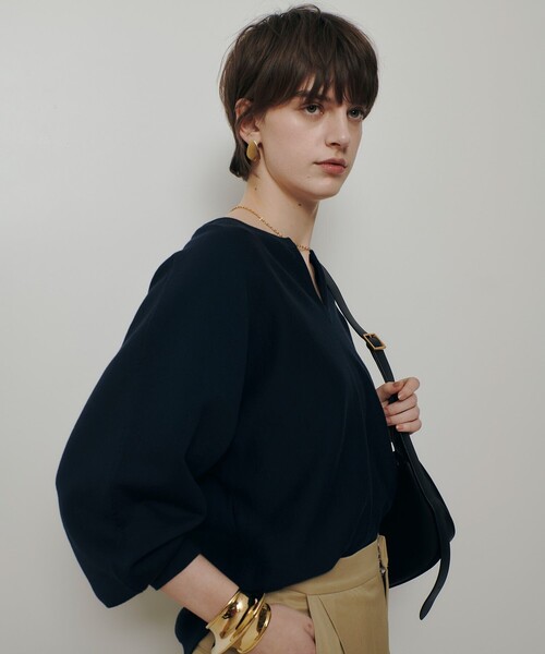 allureville(アルアバイル)の「コットンインレードルマンスリーブプルオーバー(ニット/セーター・レディース・オフホワイト/ネイビー/ラベンダー・2)」の1枚目の写真