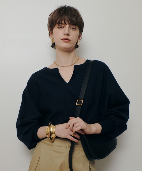 allureville(アルアバイル)の「コットンインレードルマンスリーブプルオーバー(ニット/セーター・レディース・オフホワイト/ネイビー/ラベンダー・2)」の9枚目の写真
