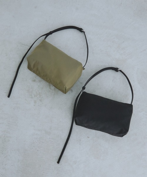 Auntie Rosa Holiday（アンティローザホリデー）の「ナイロンスクエア2WAYBAG（ハンドバッグ・レディース・カーキ/ブラック・FREE）」の19枚目の写真