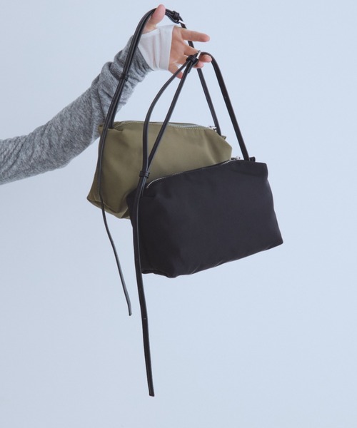 Auntie Rosa Holiday（アンティローザホリデー）の「ナイロンスクエア2WAYBAG（ハンドバッグ・レディース・カーキ/ブラック・FREE）」の18枚目の写真
