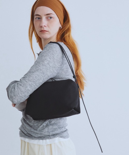 Auntie Rosa Holiday（アンティローザホリデー）の「ナイロンスクエア2WAYBAG（ハンドバッグ・レディース・カーキ/ブラック・FREE）」の6枚目の写真