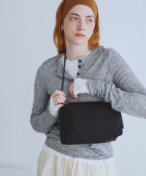 Auntie Rosa Holiday（アンティローザホリデー）の「ナイロンスクエア2WAYBAG（ハンドバッグ・レディース・カーキ/ブラック・FREE）」の7枚目の写真