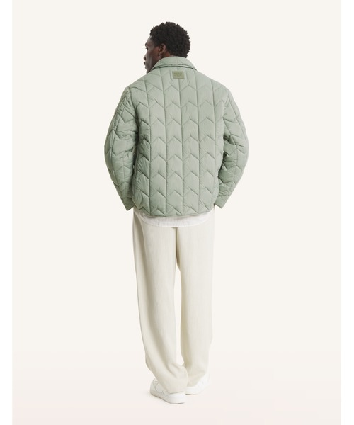 Maison Kitsune(メゾンキツネ)の「QUILTED JACKET(その他アウター・メンズ・セージグリーン・XS/S)」の5枚目の写真