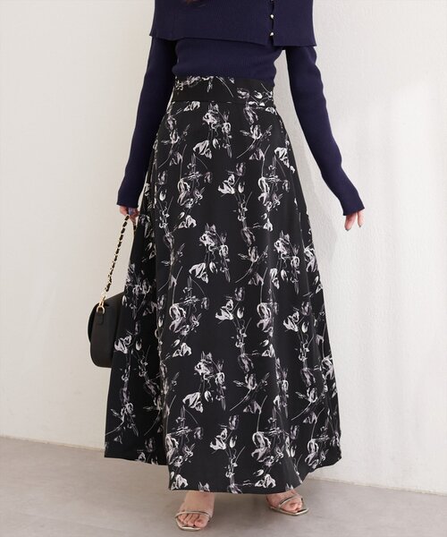 natural couture（ナチュラルクチュール）の「アートフラワーハイウエストフレアスカート（スカート・レディース・イエロー系その他/ホワイト系その他/ブラック系その他・FREE）」の21枚目の写真