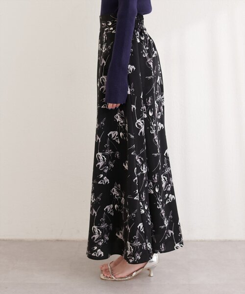 natural couture（ナチュラルクチュール）の「アートフラワーハイウエストフレアスカート（スカート・レディース・イエロー系その他/ホワイト系その他/ブラック系その他・FREE）」の15枚目の写真