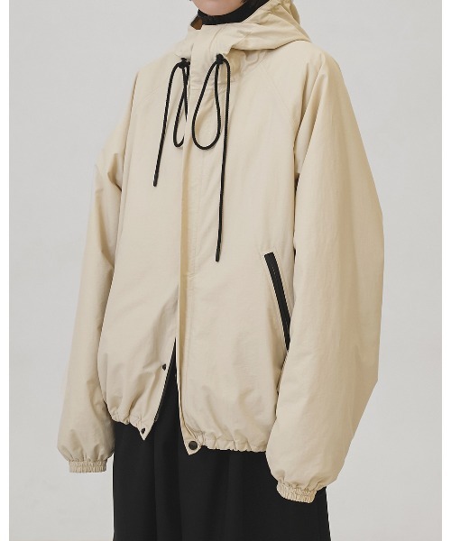 TODAYFUL(トゥデイフル)の「Hoodie Puff Jacket(ミリタリージャケット・レディース・キナリ/ブラック・36inch/38inch)」の20枚目の写真