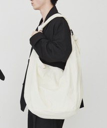 MOIN（モイン）の「ノート ショルダーバッグ/大容量（ショルダーバッグ）」