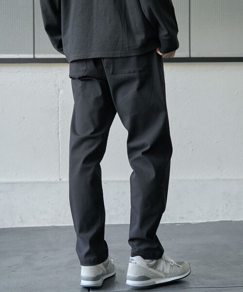 coen(コーエン)の「楽シェフパンツ【ストレッチ】(その他パンツ・メンズ・オフホワイト/ブラック/ダークグレー/ベージュ/ライトピンク/オリーブ・S/M/L/XL)」の20枚目の写真