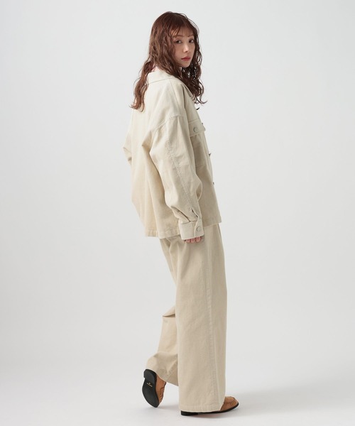 BAYFLOW（ベイフロー）の「[軽い穿き心地]コーデュロイワイドパンツ（その他パンツ・レディース・ピンク/ネイビー・FREE）」の9枚目の写真