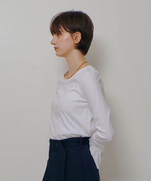 allureville（アルアバイル）の「刺繍プリーツカフスプルオーバー（Tシャツ/カットソー・レディース・オフホワイト・2）」の16枚目の写真