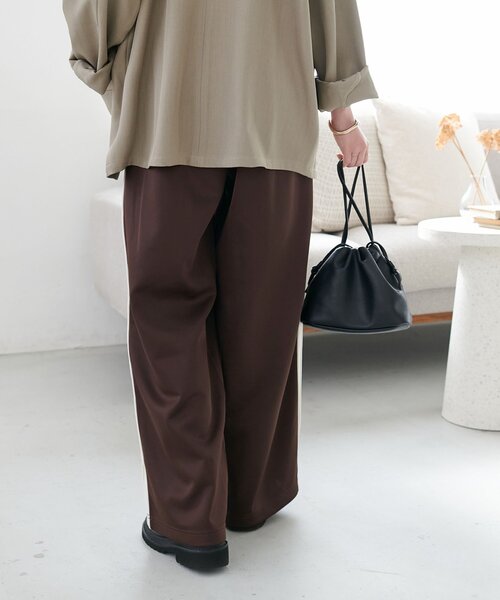 DISCOAT（ディスコート）の「【Enlude】ラインイリトラックジャージーパンツ《ユニセックス》（その他パンツ・レディース・ネイビー/ブラウン・LARGE/MEDIUM）」の13枚目の写真