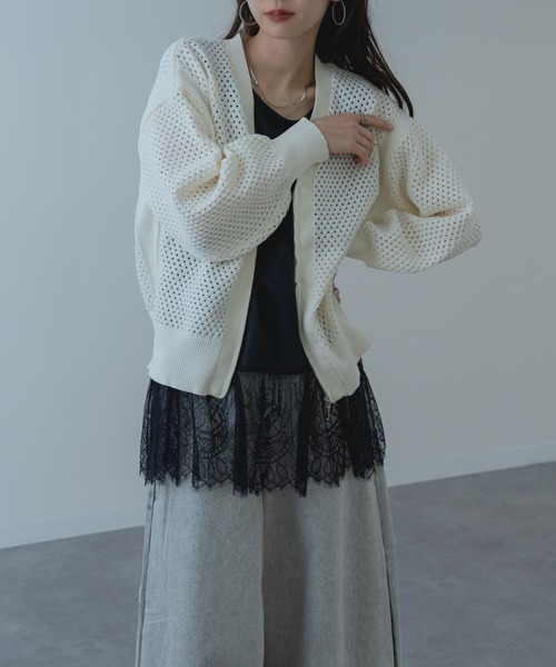 refinedworks（リファインドワークス）の「【refinedworks】メッシュ ニット の ブルゾン 風 カーディガン（カーディガン/ボレロ・レディース・ホワイト/サックスブルー/グレー・FREE）」の16枚目の写真