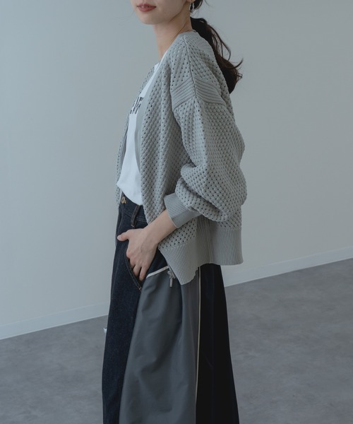refinedworks（リファインドワークス）の「【refinedworks】メッシュ ニット の ブルゾン 風 カーディガン（カーディガン/ボレロ・レディース・ホワイト/サックスブルー/グレー・FREE）」の12枚目の写真
