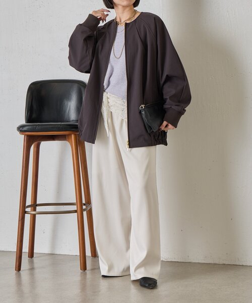 Jena espace merveilleux（ジェナ　エスパスメルヴェイユ）の「裾タックコクーンブルゾン（ベスト・レディース・チャコールグレー・FREE）」の6枚目の写真