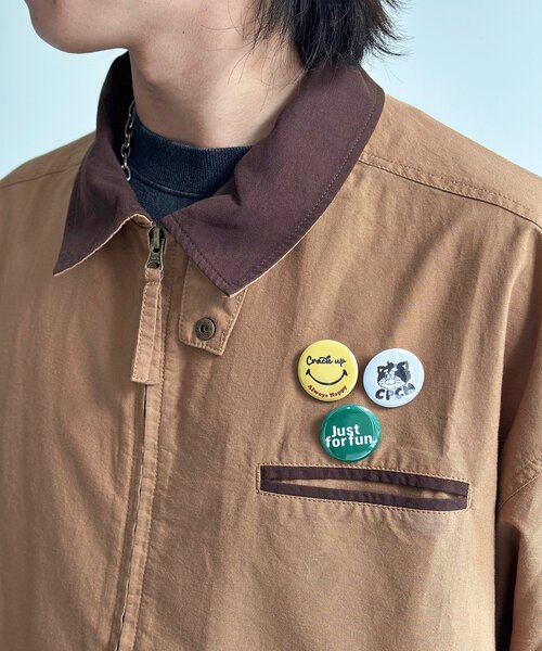 CPCM（シーピーシーエム）の「缶バッジ付きライトワークジャケット（ブルゾン・レディース・ブラウン/ブラック・MEDIUM/LARGE）」の3枚目の写真