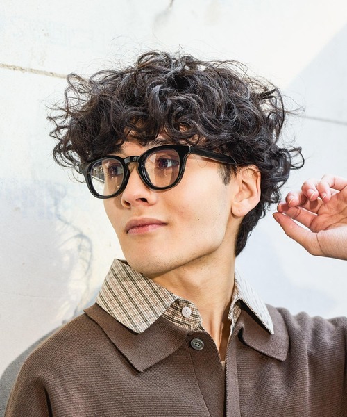 niko and...（ニコアンド）の「ウェリントン調光サングラス（その他小物・メンズ・その他1/ブラック・FREE）」の4枚目の写真