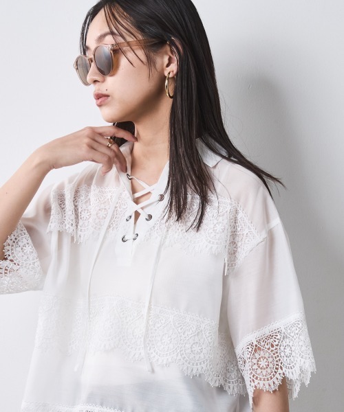 CHIC STYLE(シックスタイル)の「レースアップレースブラウス<大きいサイズ有>シックスタイル(シャツ/ブラウス・レディース・ブラック/オフホワイト・M/L/LL/3L/4L/5L)」の7枚目の写真