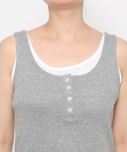 LOWRYS FARM(ローリーズファーム)の「ヘンリーレイヤードタンク 638381(タンクトップ・レディース・ブラック/グレー/レッド/アイボリー・FREE)」の11枚目の写真