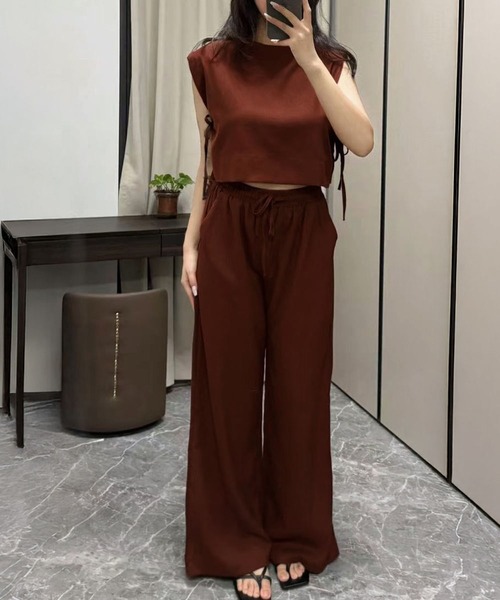 LOWO(ロワ)の「セットアップ ショート丈 ノースリーブ サイドリボン トップス ワイドパンツ ウエストゴム 上下セット(セットアップ・レディース・ブラック/ブラウン/アイボリー・FREE)」の13枚目の写真
