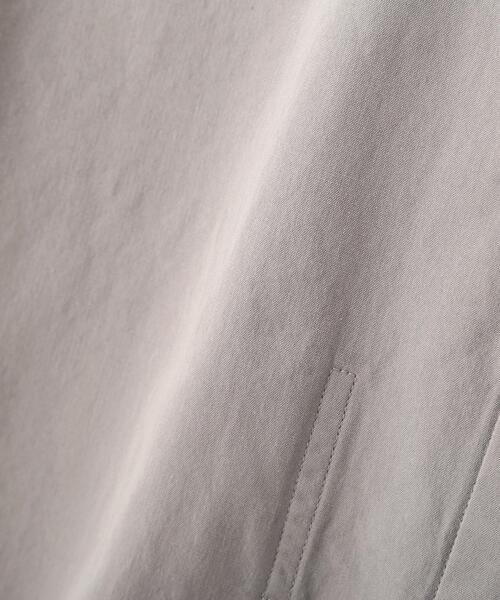 MARGARET HOWELL（マーガレットハウエル）の「COTTON SILK PLAINWEAVE（ブルゾン・メンズ・ベージュ/ダークブラウン・SMALL/MEDIUM/LARGE）」の6枚目の写真