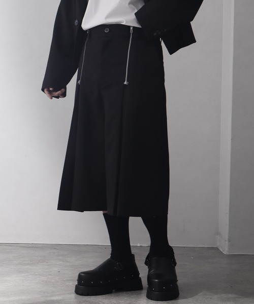 welise（ウェライズ）の「【welise/ウェライズ】ハイグレードヘビーTR  ジッパータックモードハーフスラックス（その他パンツ・メンズ・ブラック/グレー・L/M/S）」の3枚目の写真