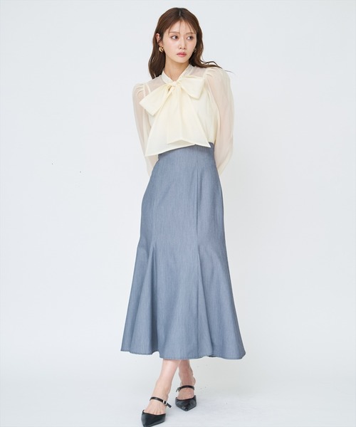 AND COUTURE(アンドクチュール)の「シアーボウタイブラウス(シャツ/ブラウス・レディース・オフホワイト/ブラック/イエロー/ブルー・FREE)」の15枚目の写真