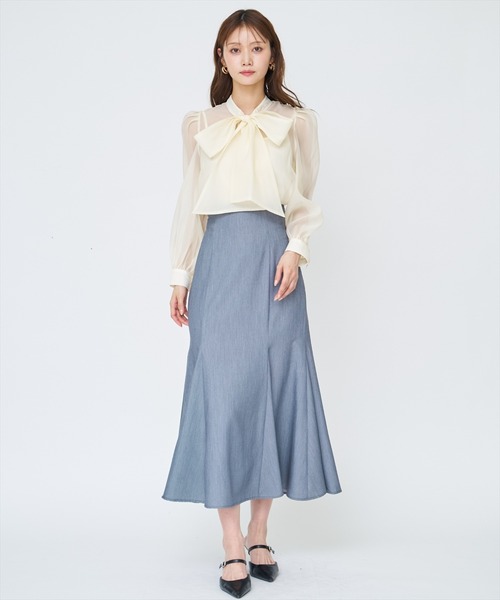AND COUTURE(アンドクチュール)の「シアーボウタイブラウス(シャツ/ブラウス・レディース・オフホワイト/ブラック/イエロー/ブルー・FREE)」の16枚目の写真