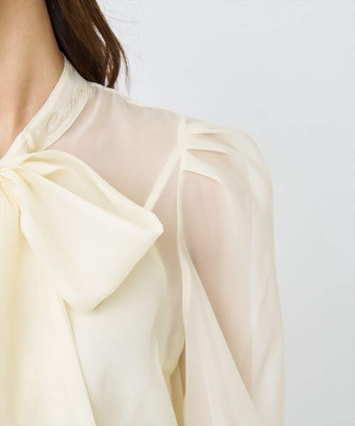 AND COUTURE(アンドクチュール)の「シアーボウタイブラウス(シャツ/ブラウス・レディース・オフホワイト/ブラック/イエロー/ブルー・FREE)」の9枚目の写真