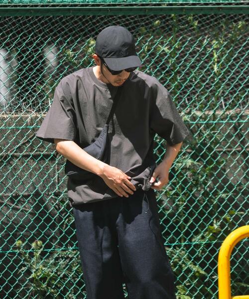 EKAL(エカル)の「『吸水速乾/通気性/軽量』DOT AIR SHORT-SLEEVE PULLOVER(Tシャツ/カットソー・メンズ・チャコールグレー/ネイビー/ブラック/ブラウン・LARGE/MEDIUM)」の10枚目の写真