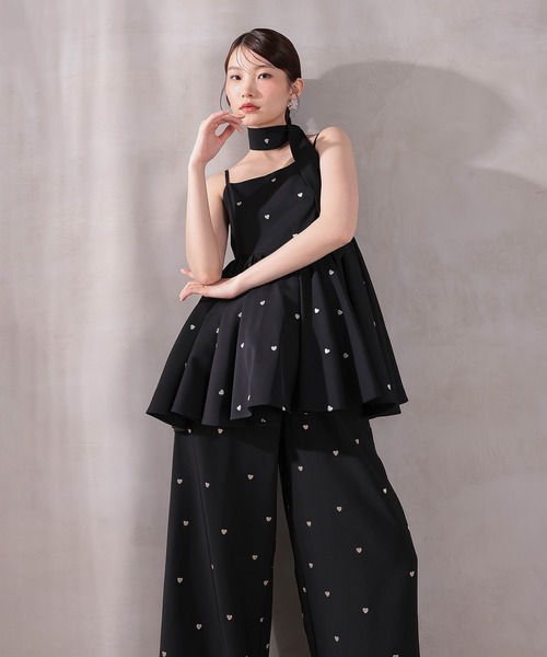 Kana(カナ)の「ハート刺繍ペプラムパンツドレス3点セット パーティードレス 結婚式 お呼ばれ オケージョンドレス(パンツドレス・レディース・ブラウン/ブラック・M)」の4枚目の写真