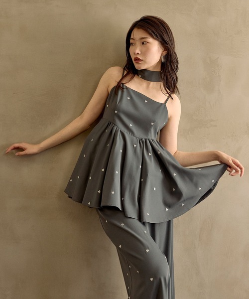 Kana(カナ)の「ハート刺繍ペプラムパンツドレス3点セット パーティードレス 結婚式 お呼ばれ オケージョンドレス(パンツドレス・レディース・ブラウン/ブラック・M)」の21枚目の写真