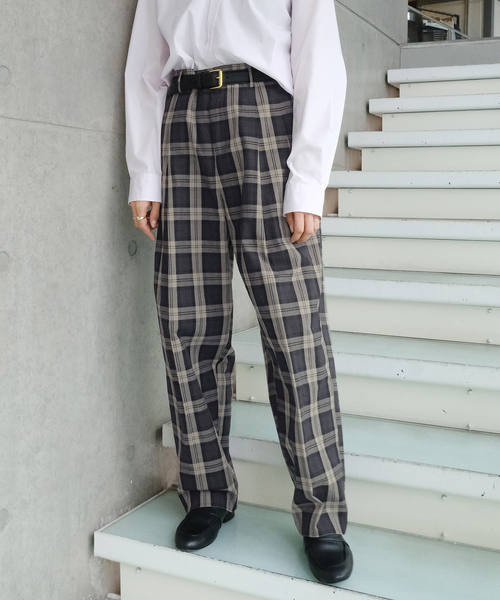 IENA（イエナ）の「Maison IENA 別注 Nell/ネル チェックペグトップパンツ 261-202-61（スラックス・レディース・カーキ・38/36）」の4枚目の写真