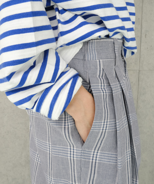 IENA（イエナ）の「Maison IENA 別注 Nell/ネル チェックペグトップパンツ 261-202-61（スラックス・レディース・カーキ・38/36）」の14枚目の写真