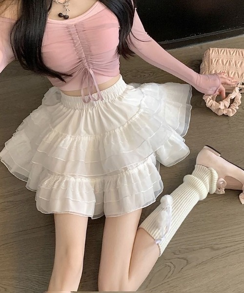 Beststore(ベストストア)の「ボリュームフリル ミニ丈 ティアードスカート(インナーパンツ付)(スカート・レディース・ホワイト/ブラック・M/L/FREE)」の17枚目の写真