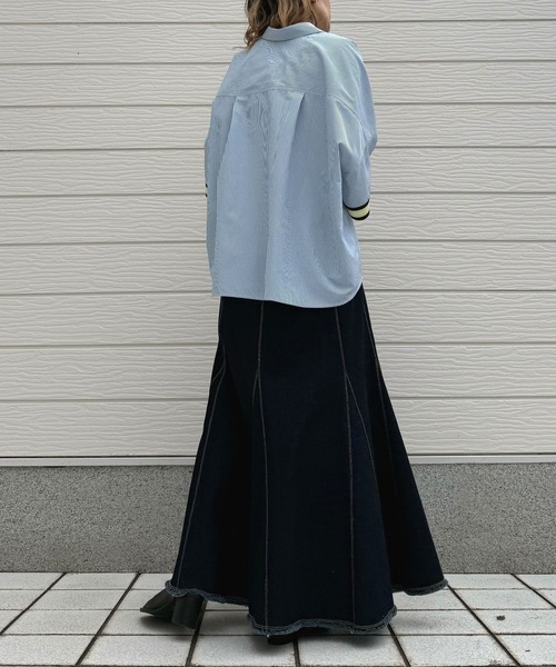 Q（キュー）の「半袖リブドッキングシャツ（シャツ/ブラウス・レディース・ブルー・MEDIUM）」の12枚目の写真