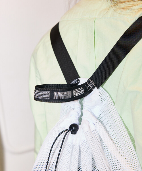 WEEKEND(ER)(ウィークエンダー)の「WEEKEND(ER) × FREAK'S STORE/ウィークエンダー × フリークスストア 別注 MESH DRAWSTRING BACKPACK バックパック(バックパック/リュック・メンズ・ホワイト/オレンジ/グレー/ブラック・ONE SIZE)」の11枚目の写真