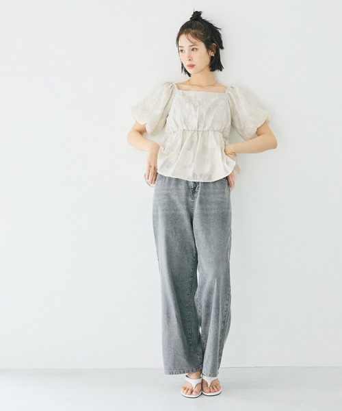 coca(coca)(コカ)の「フラワージャカードブラウス(シャツ/ブラウス・レディース・ライトグレー/ライトピンク・L/M/S)」の5枚目の写真