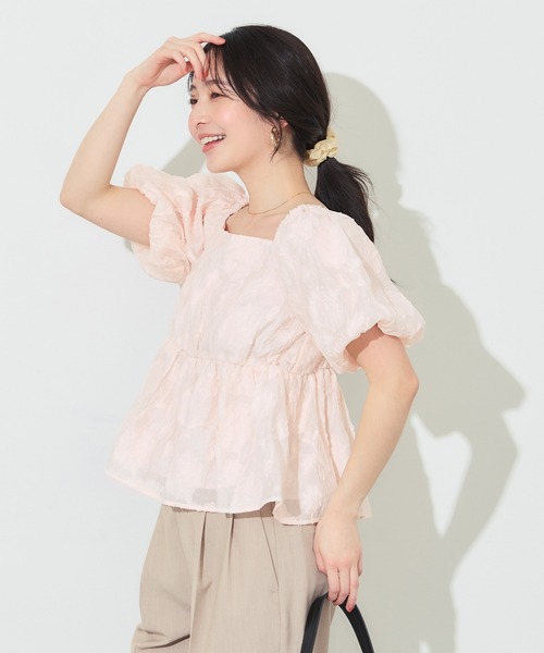 coca(coca)(コカ)の「フラワージャカードブラウス(シャツ/ブラウス・レディース・ライトグレー/ライトピンク・L/M/S)」の9枚目の写真