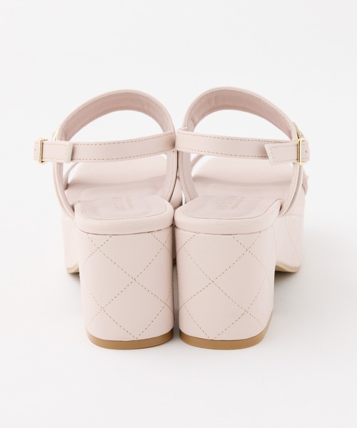 one after another NICE CLAUP（ワンアフターアナザーナイスクラップ）の「ビジューベルトキルティングサンダル（サンダル・レディース・ブラック/アイボリー/ピンク・LARGE/MEDIUM/SMALL）」の8枚目の写真