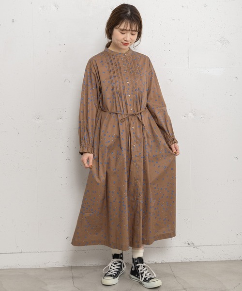 POU DOU DOU（プードゥドゥ）の「ランダムフラワープリントタックワンピース（ワンピース・レディース・オフホワイト/モカ/ブラック・3）」の11枚目の写真