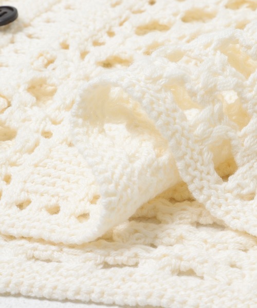 KBF（ケイビーエフ）の「クロシェニットシャツ（ニット/セーター・レディース・カーキ/アイボリー/チャコールグレー・ONE）」の11枚目の写真