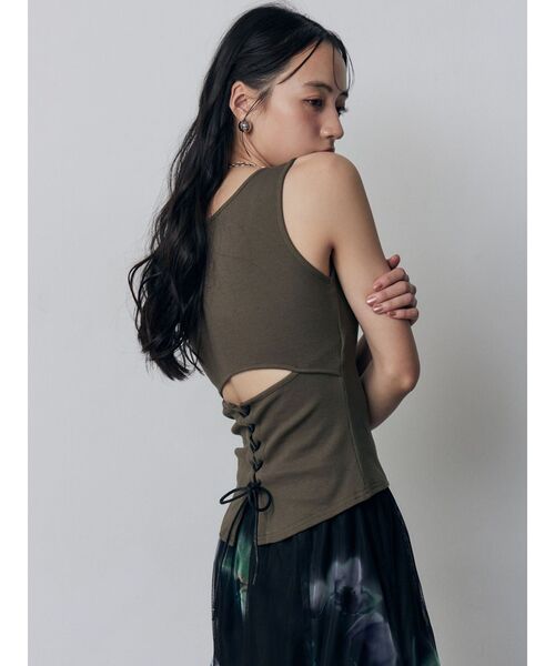 MURUA(ムルーア)の「カップ付きバックレースアップテレコタンク 夏服(タンクトップ・レディース・カーキ/ブラック/ホワイト/マスタード・FREE)」の22枚目の写真
