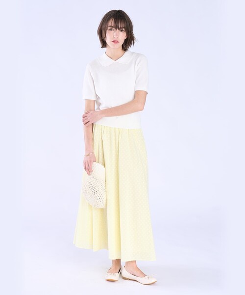 To b. by agnes b.(トゥービーバイアニエスベー)の「フラワー コットン カット ジャカード スカート(スカート・レディース・イエロー・40/38/36)」の6枚目の写真