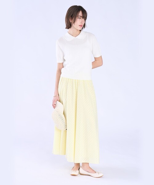To b. by agnes b.(トゥービーバイアニエスベー)の「フラワー コットン カット ジャカード スカート(スカート・レディース・イエロー・40/38/36)」の7枚目の写真
