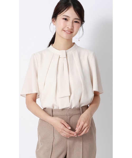 AOYAMA(アオヤマ)の「【接触冷感・4WAY】半袖ボウタイアクセサリー付きブラウス(シャツ/ブラウス・レディース・ホワイト系その他/ホワイト/サックスブルー/ベージュ/ネイビー・M/S/LL/L)」の3枚目の写真