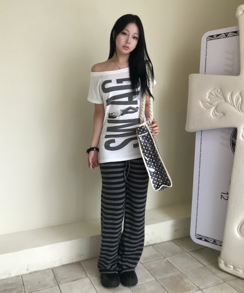 SCULPTOR(スカルプター)の「Swag Long Tee(Tシャツ/カットソー・レディース・イエロー/ブラック/ホワイト/ミント・SMALL/MEDIUM/LARGE/X-SMALL)」の13枚目の写真