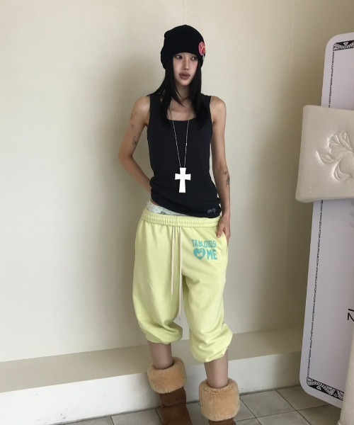 SCULPTOR(スカルプター)の「Swag Long Tee(Tシャツ/カットソー・レディース・イエロー/ブラック/ホワイト/ミント・SMALL/MEDIUM/LARGE/X-SMALL)」の16枚目の写真