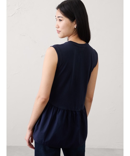 BANANA REPUBLIC FACTORY STORE(バナナリパブリック ファクトリーストア)の「BANANA REPUBLIC FACTORY STORE 日本限定 ミックスメディア ペプラムトップス(Tシャツ/カットソー・レディース・ネイビー/ホワイト・L/M/S/XS)」の6枚目の写真