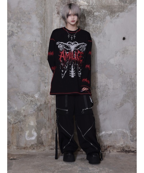 Amilige(アミリージュ)の「骨ロゴプリントチェーン付きロングTシャツ(Tシャツ/カットソー・レディース・ブラック×レッド/ブラック×パープル・FREE)」の8枚目の写真